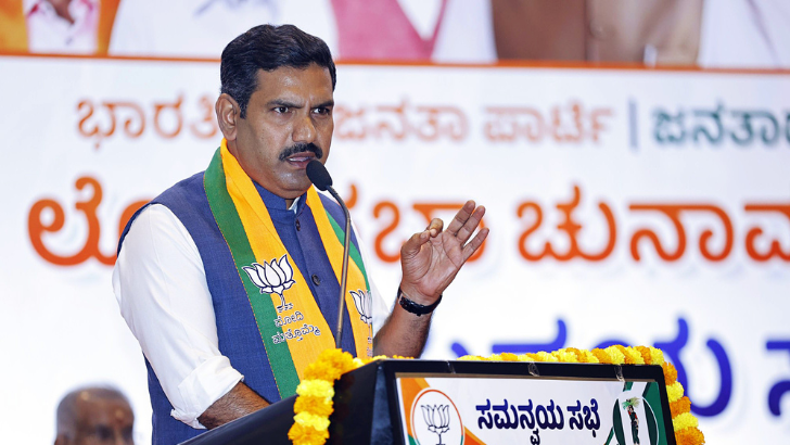 https://www.salarnews.in/public/uploads/images/newsimages/maannewsimage25072025_200626_728x410 Design.png
